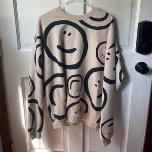 Wild Fable smiley crew neck sweatshirt